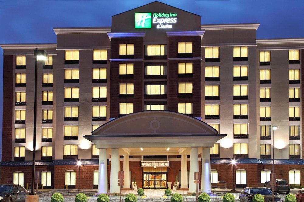 Holiday Inn Express & Suites COLUMBUS OSU-MEDICAL CENTER by IHG 1