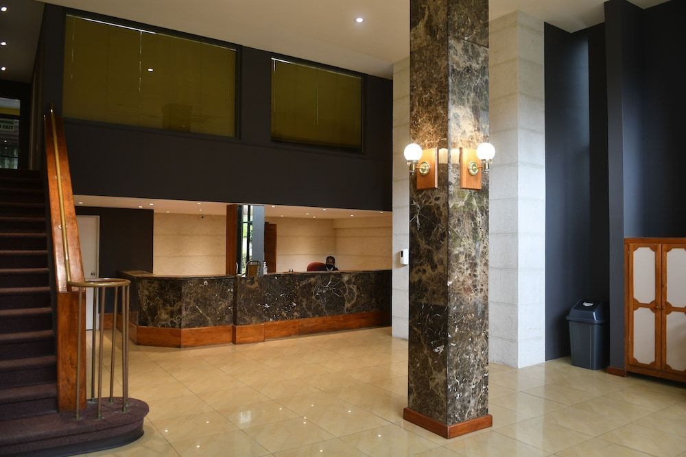 Cascadia Hotel 2