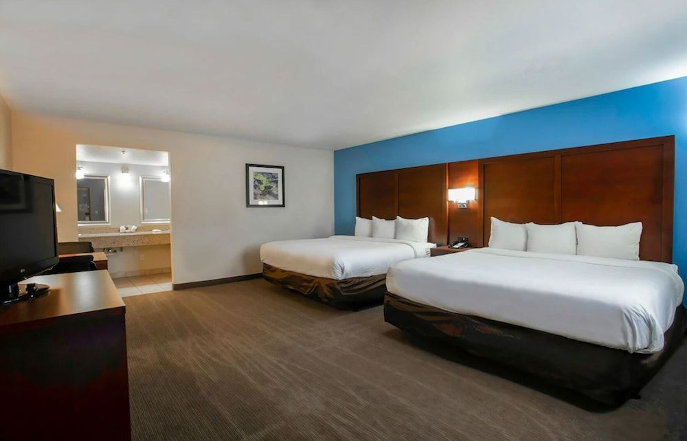 Stagecoach Inn 2