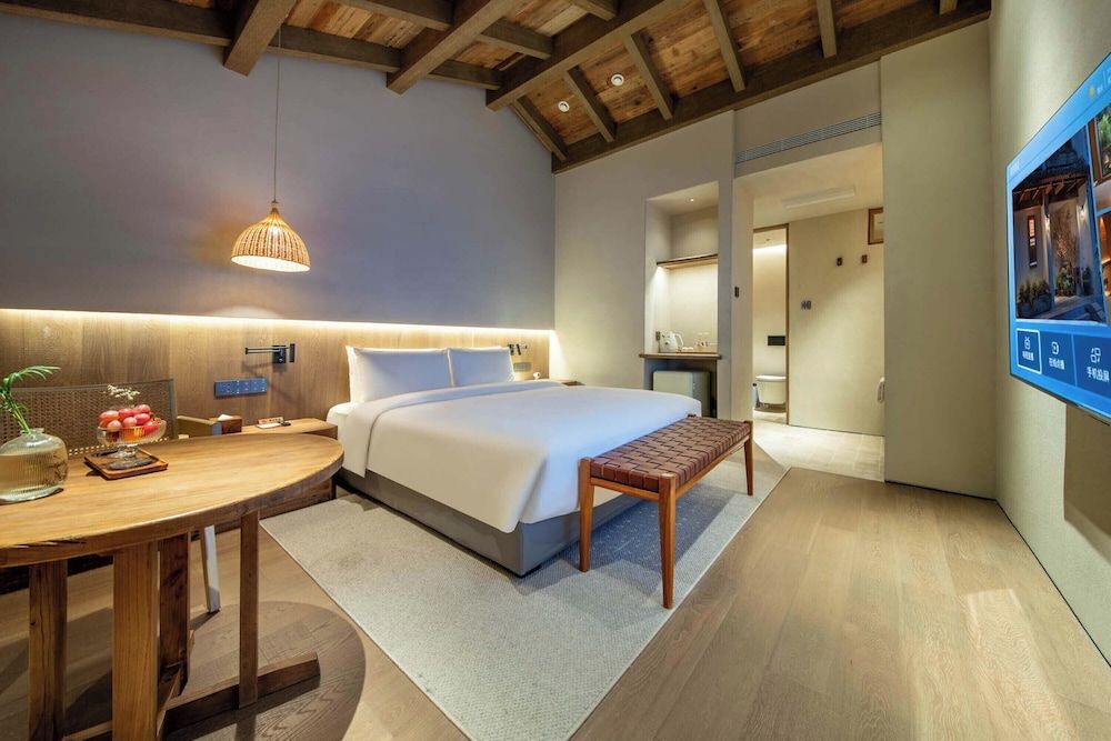 YUANLI HOTEL 2
