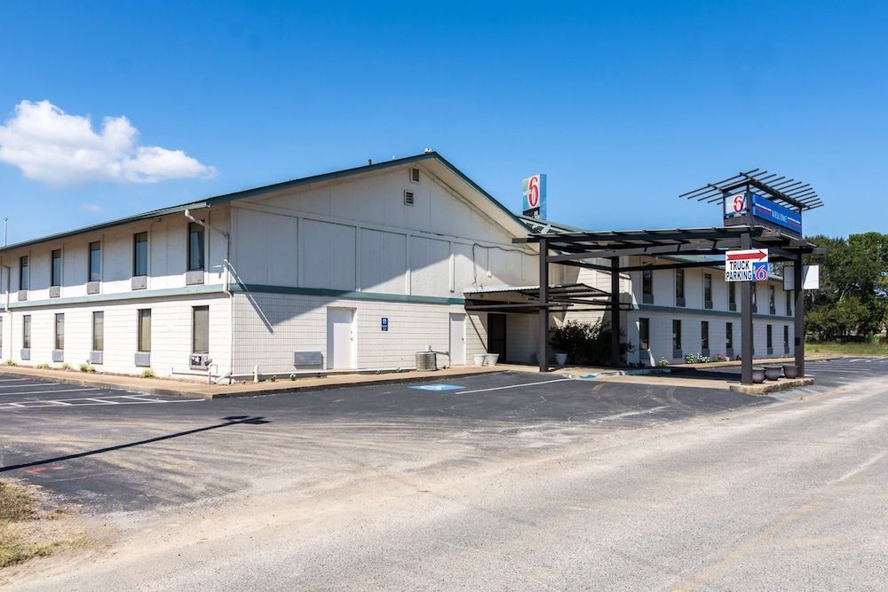 Motel 6-Arkadelphia, AR 1