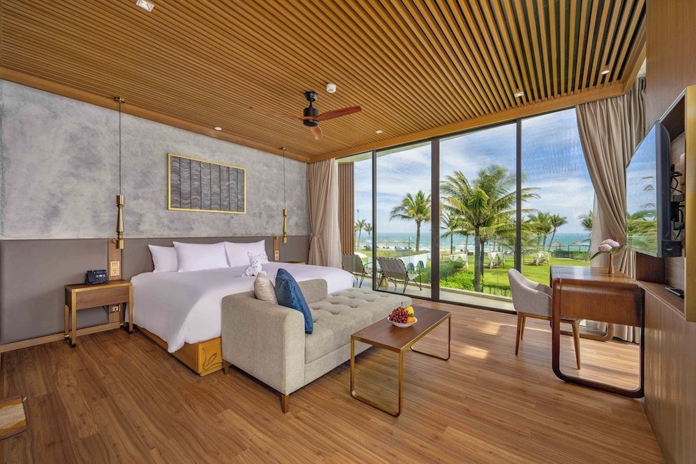 wyndhoian Signature Villas Hoi An 1