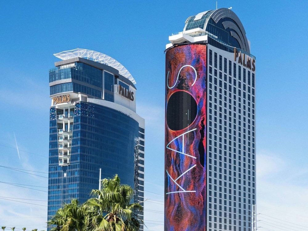 Palms Place Condo Hotel & Casino 1