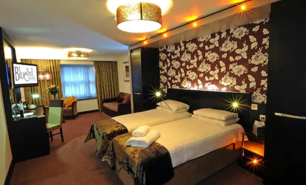 The BlueBell Hotel 1
