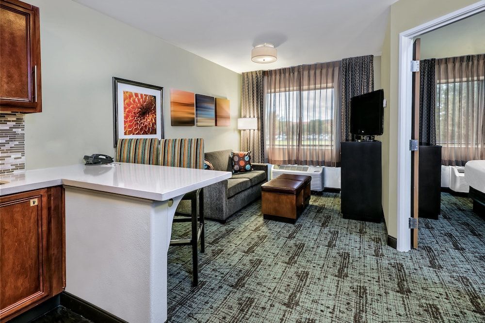 Staybridge Suites LUBBOCK - UNIVERSITY AREA by IHG 2