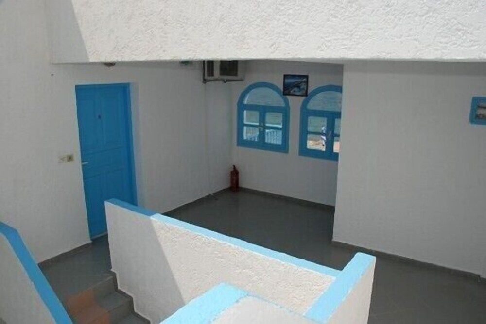 Socrates Seaside Apartments 2