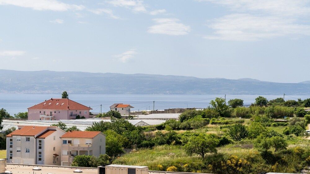 A1 - Modern apt With the Terrace & sea View 2