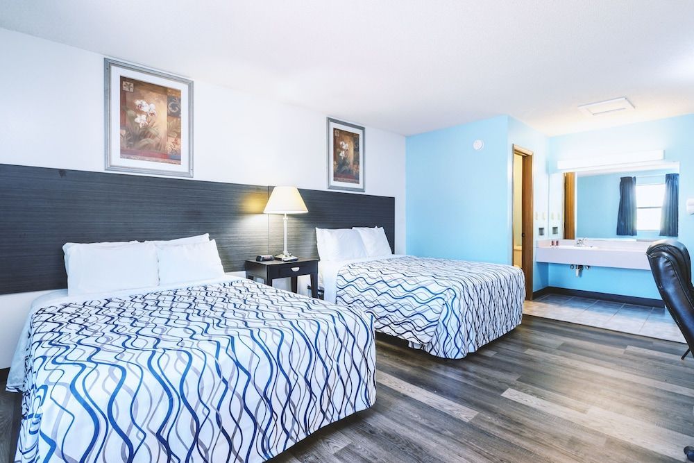 Blue Way Inn & Suites Wellington 1