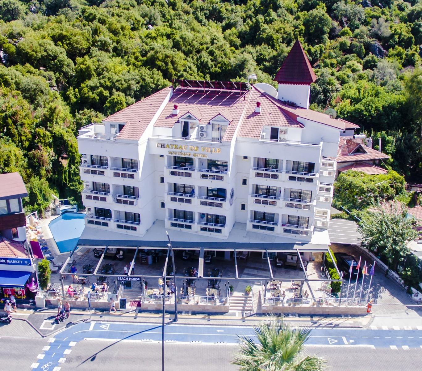 Hotel Chateau de Ville 1