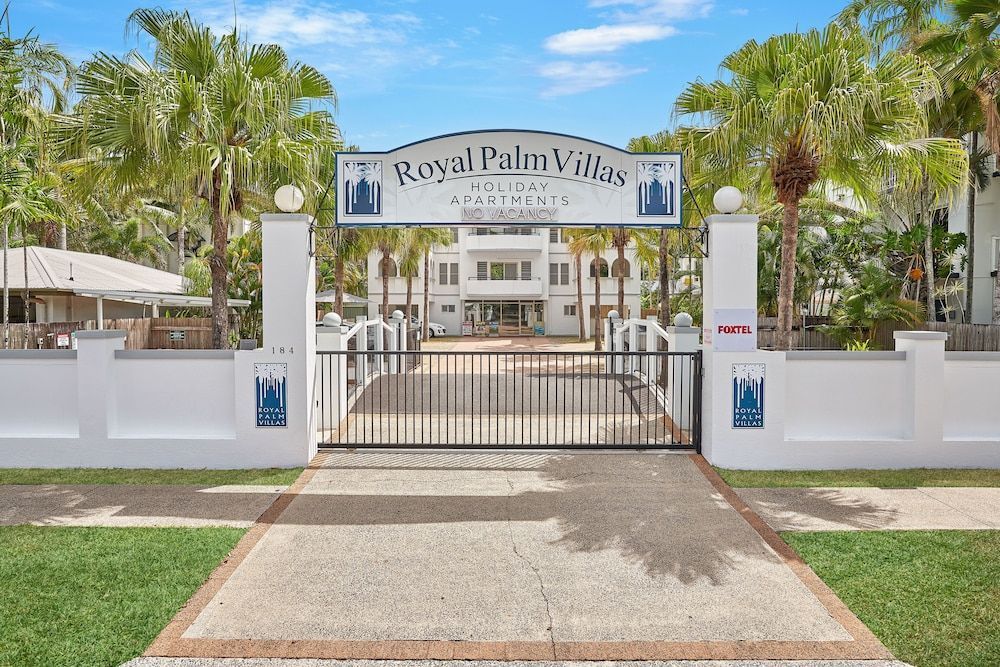 Royal Palm Villas 1