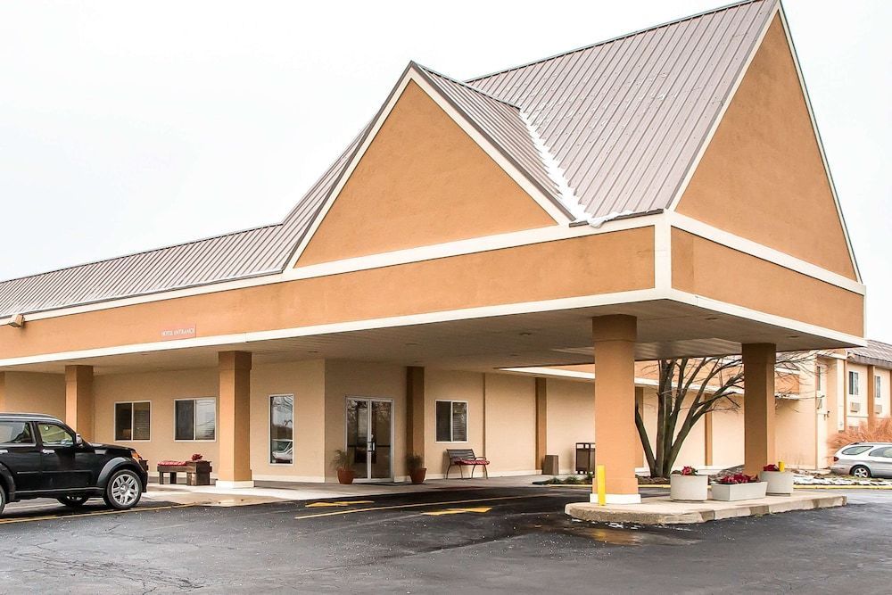 Quality Inn Morris I-80 1