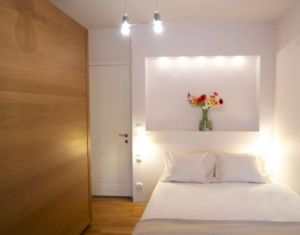Marousi Luxury Apartment 2