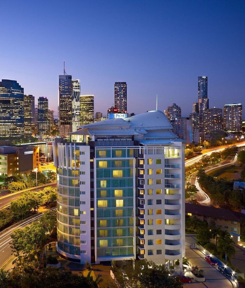 Point Hotel 1