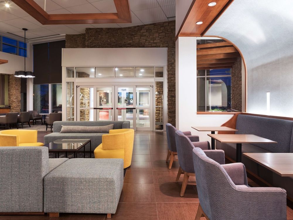 Hyatt Place South Bend/Mishawaka 2