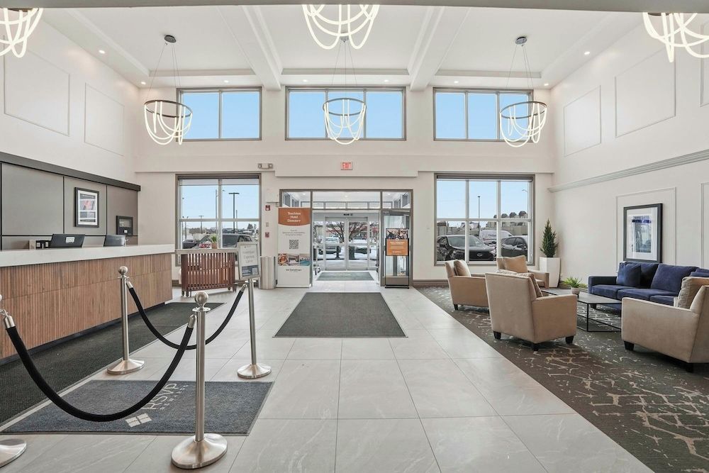 Sandman Hotel Saskatoon 2