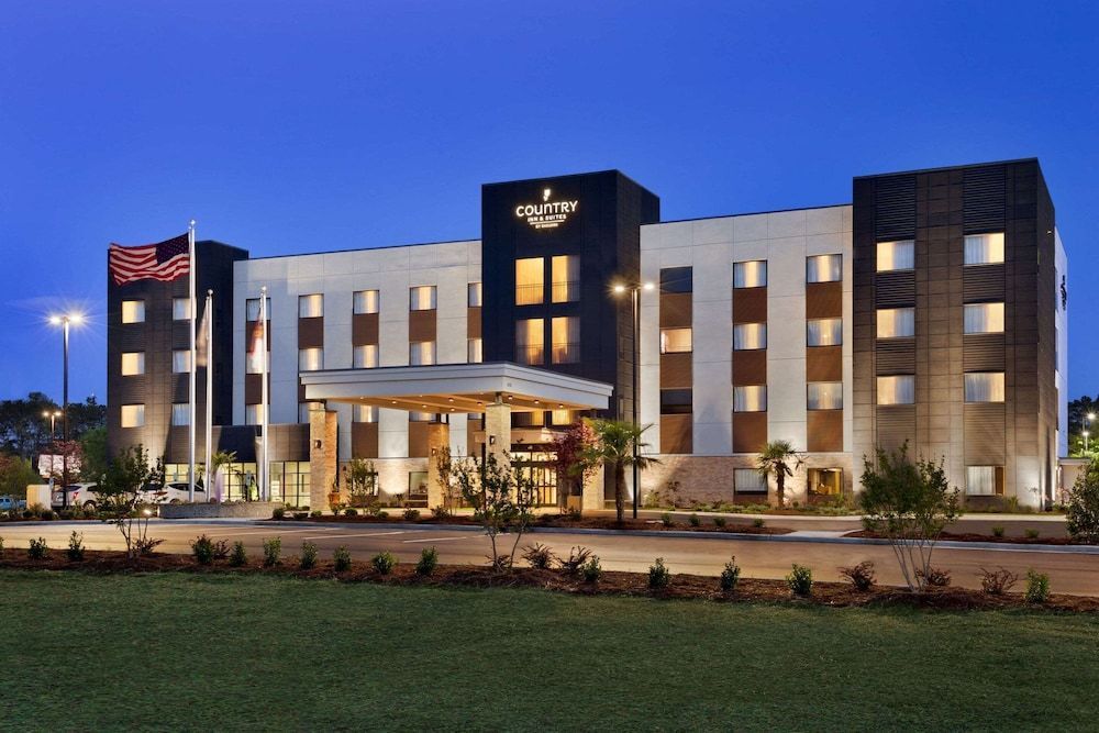 Country Inn & Suites by Radisson, Smithfield-Selma, NC 1
