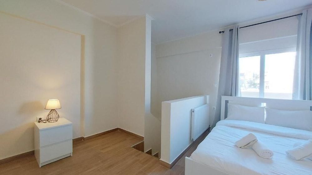 A modern renovated maisonette Nikaia 1