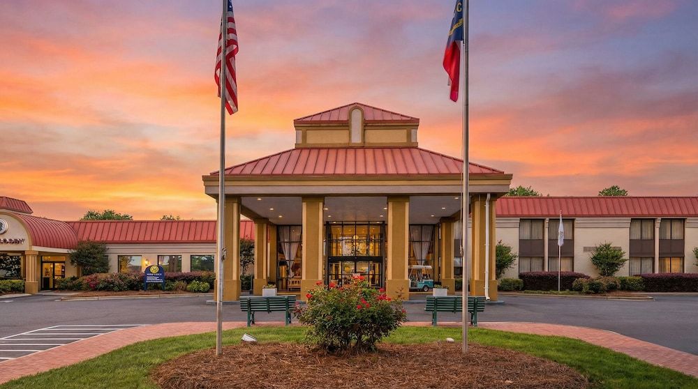 Village Inn Clemmons-Winston Salem, Trademark by Wyndham 1