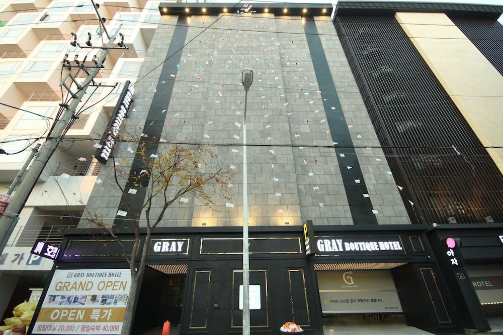 Gray Hotel 1