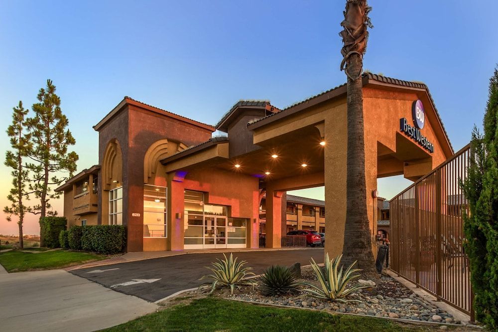 Best Western Heritage Inn 1