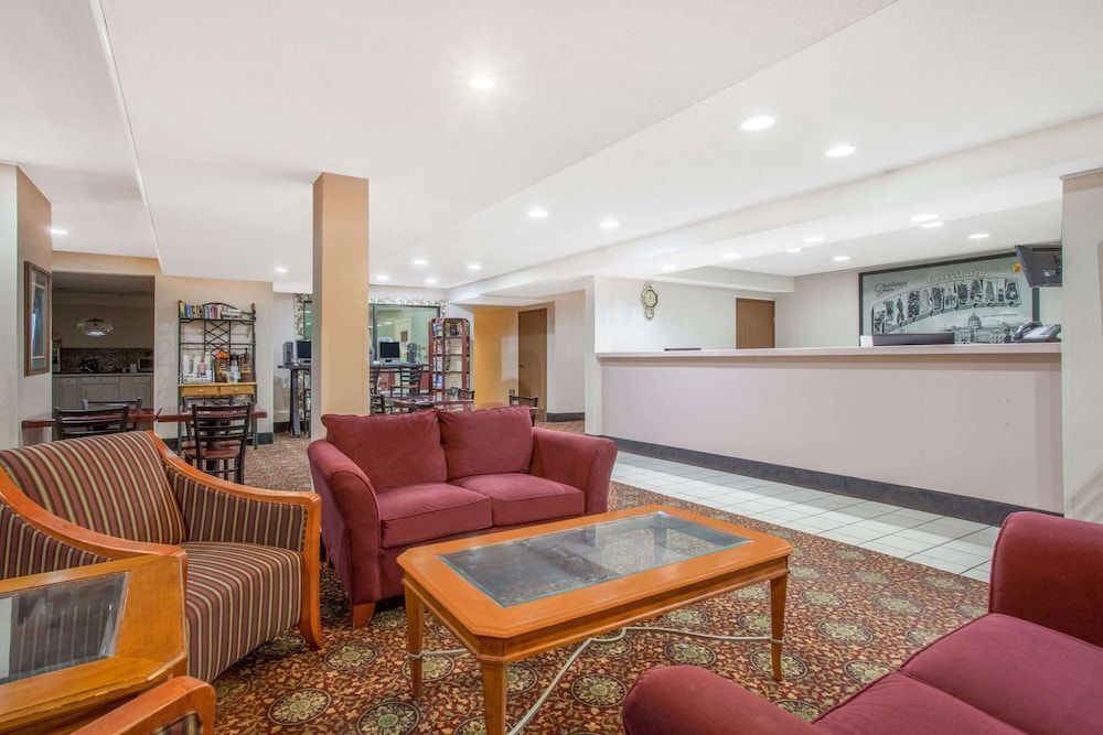 Super 8 by Wyndham Gettysburg 2
