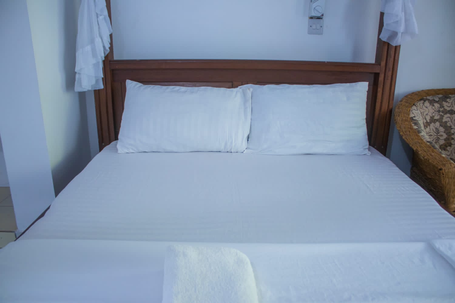 Manyatta Azure Boutique Hotel 2