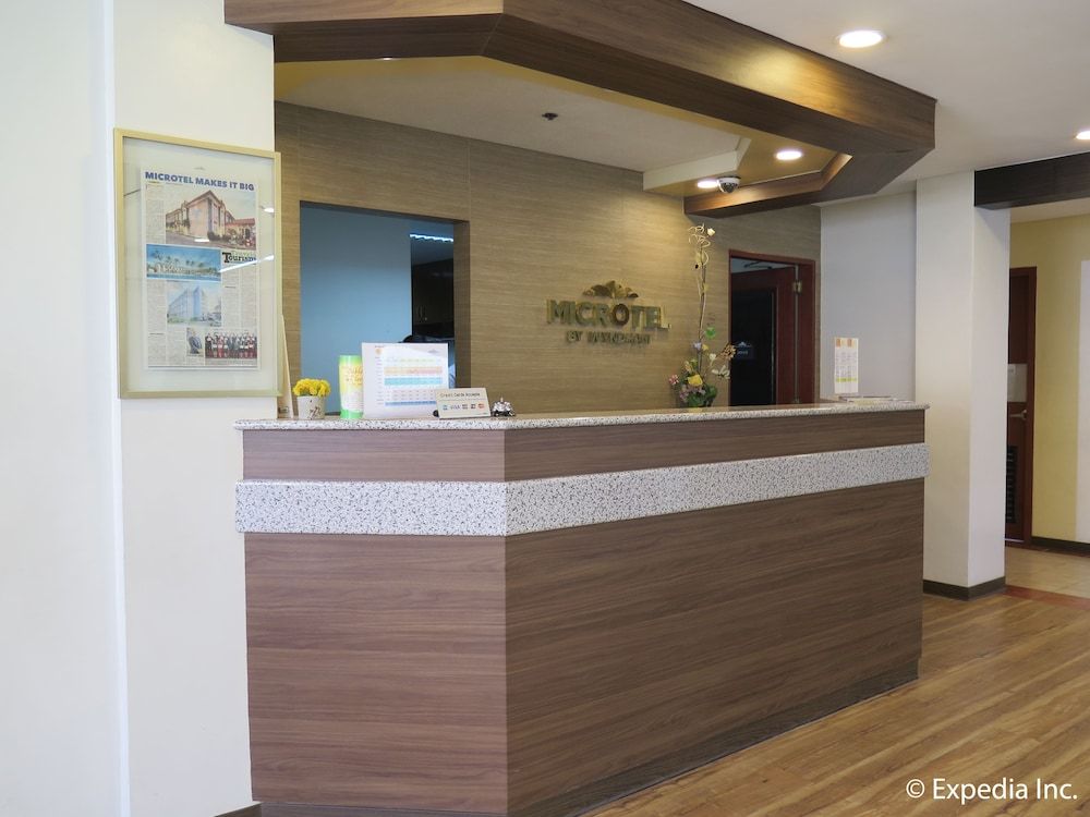 Microtel by Wyndham Batangas 2