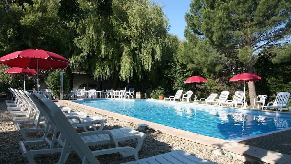 Hostellerie De La Source 1