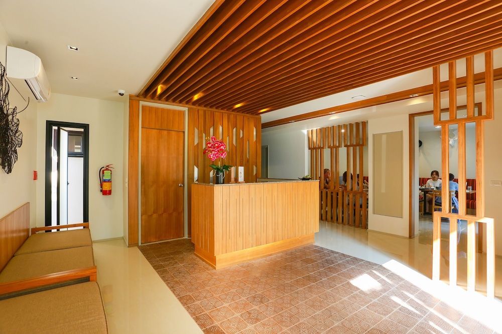 Lanna Thaphae Hotel 2