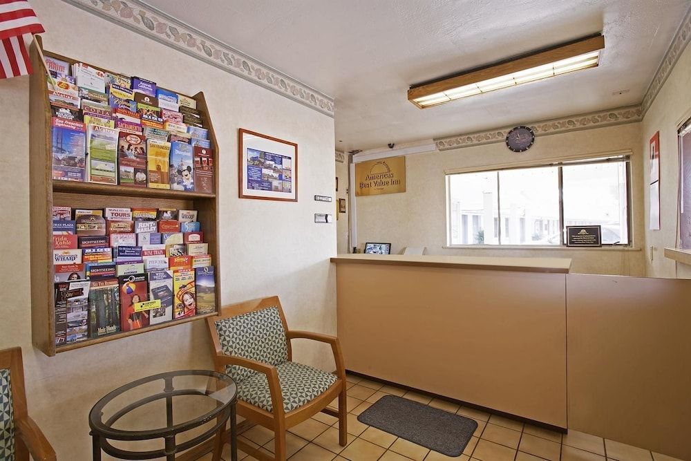 Americas Best Value Inn - Livermore 2