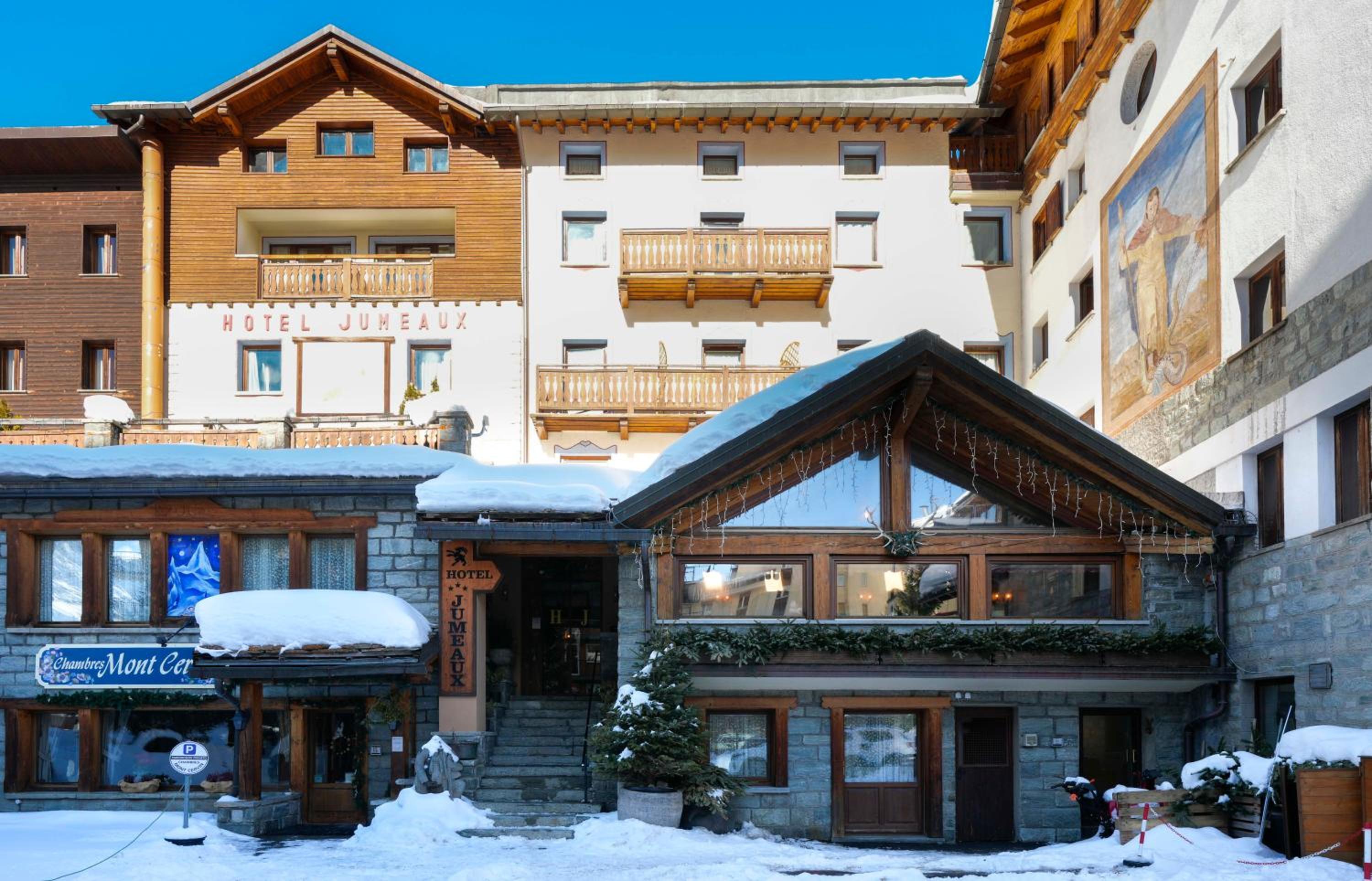 Hotel Jumeaux 2