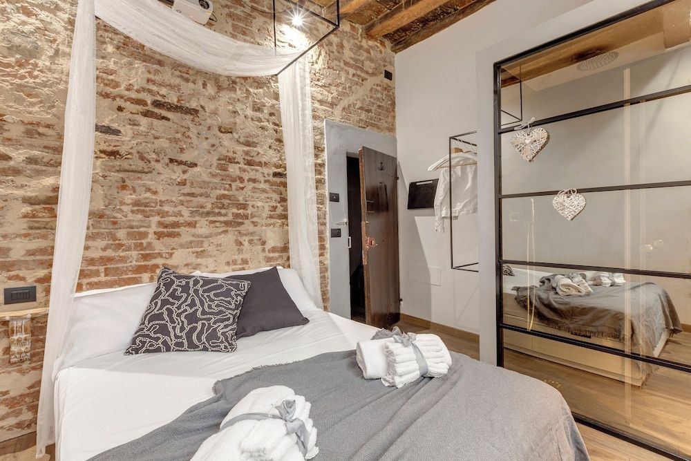 Vigna Vecchia Studio by Mamo Florence 1