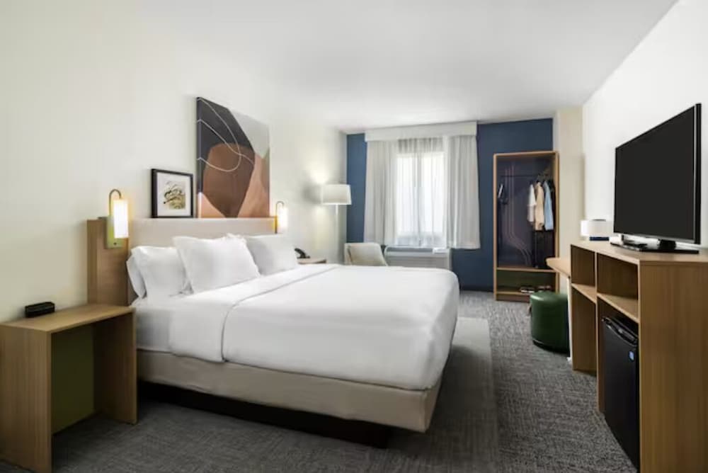 Spark by Hilton Milford Boston 2