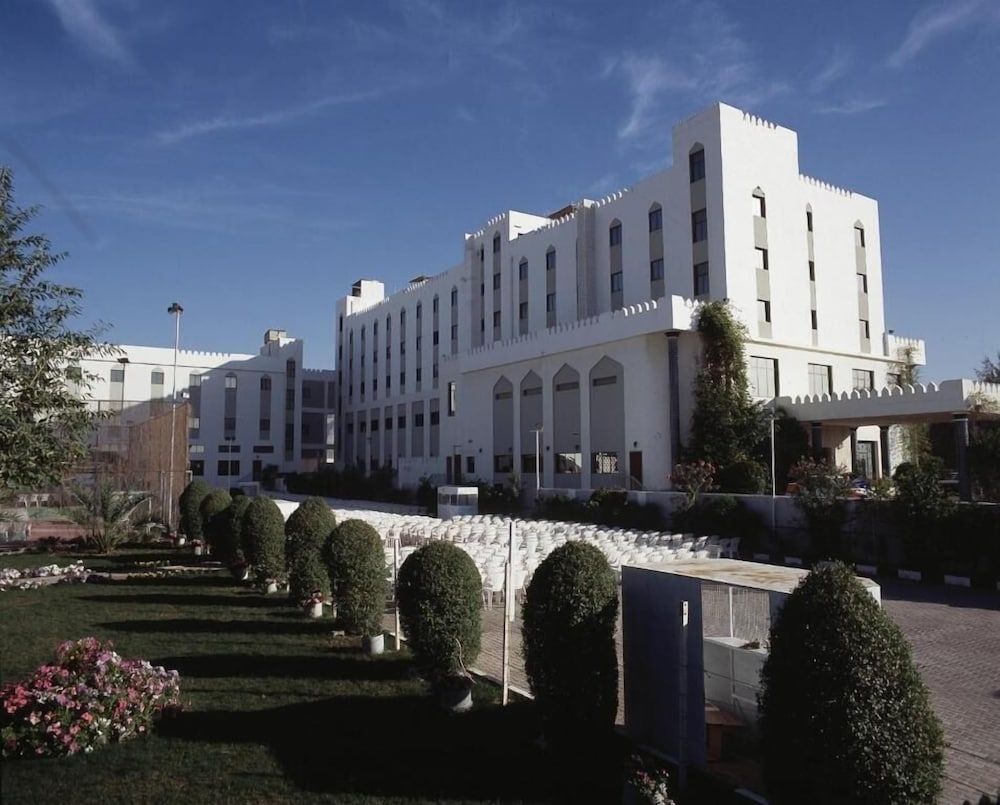 Hotel Al Madinah Holiday 1