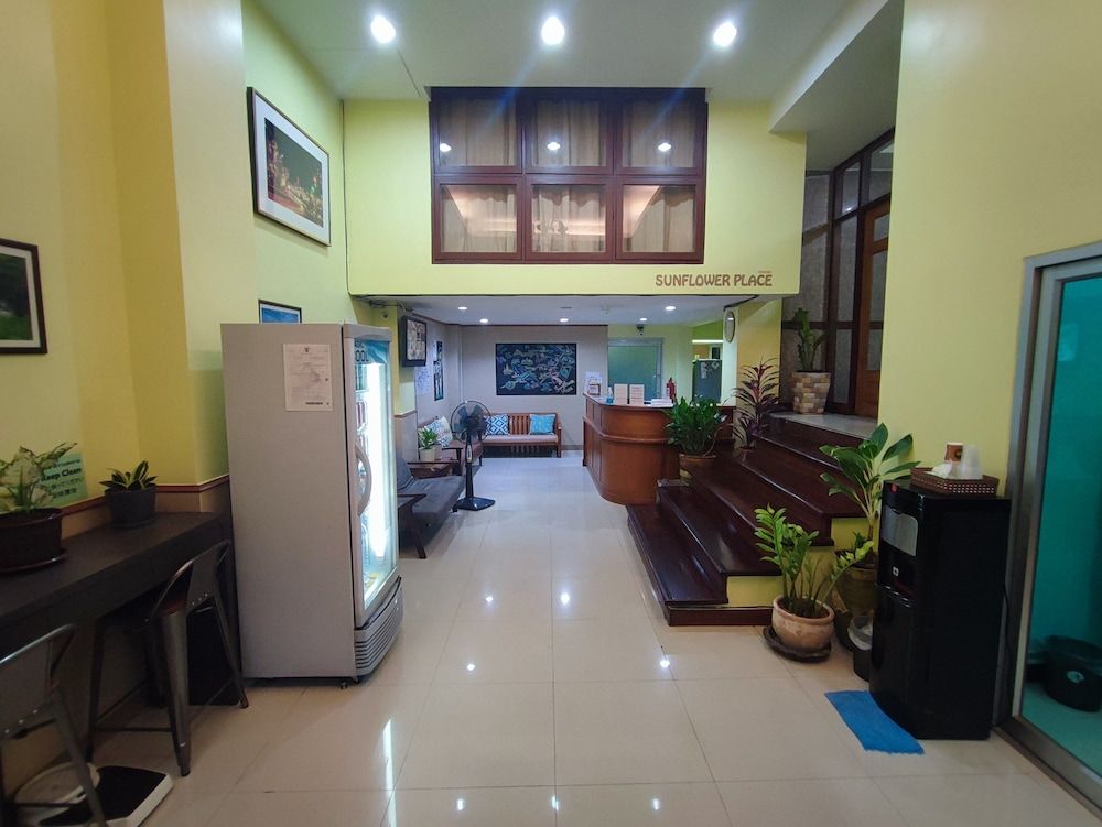 Sunflower Place 2
