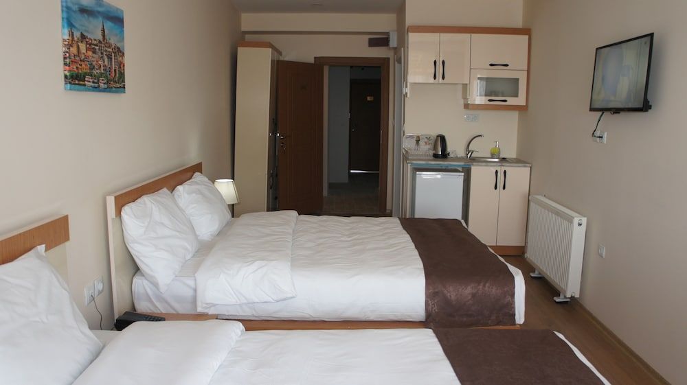 Newaz Hotel 1