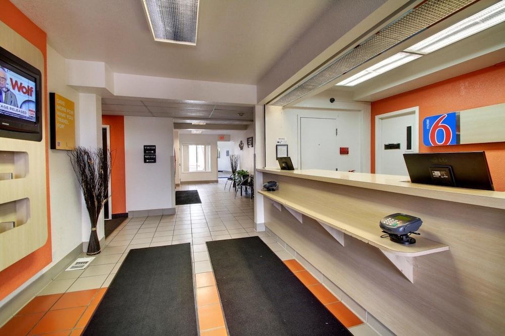 Motel 6-Altoona, IA - Des Moines East 2
