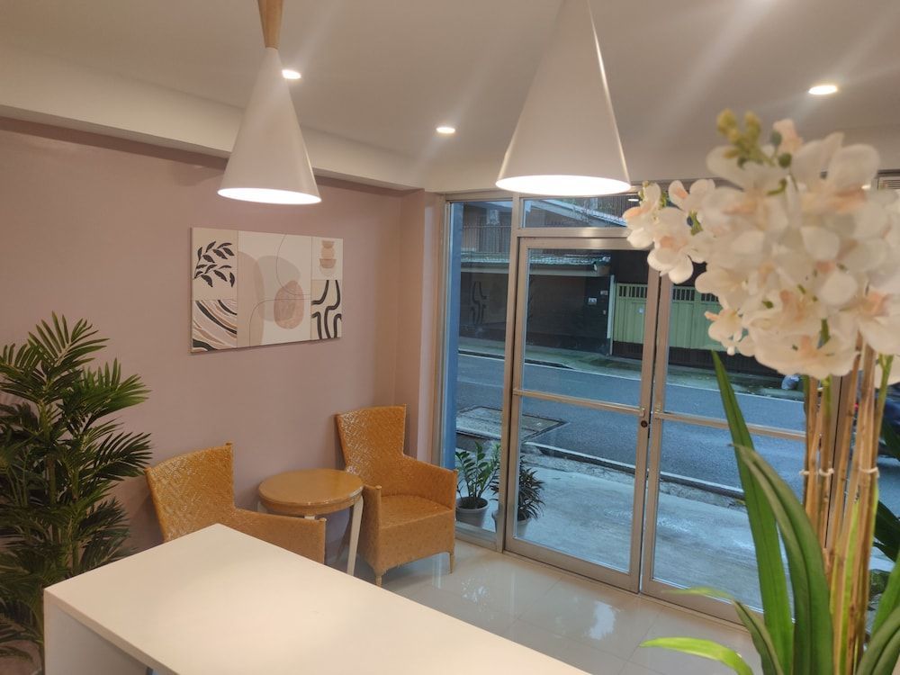 Glory Hotel Cubao 2