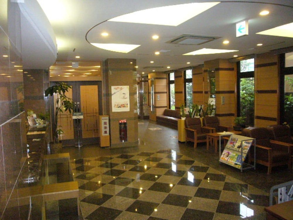 Hotel Route-Inn Yukuhashi 2