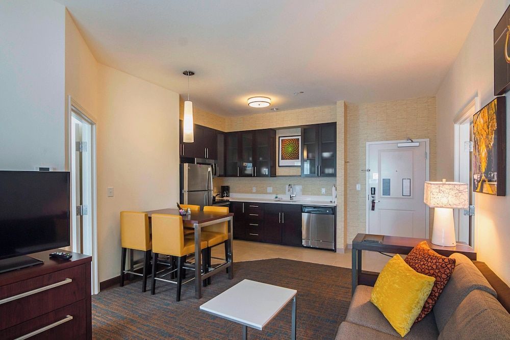 Residence Inn by Marriott Denton 1