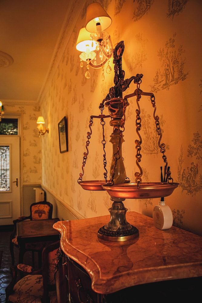 Hotel La Villa Fleurie 2