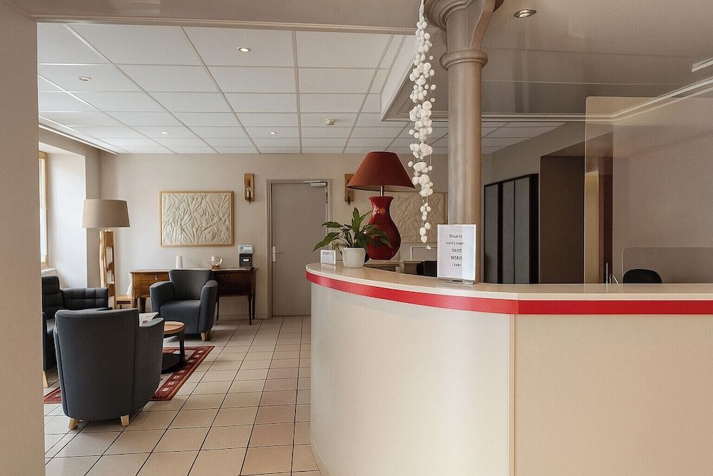 Logis Hôtel de Genève et Restaurant , Faverges-Seythenex 2