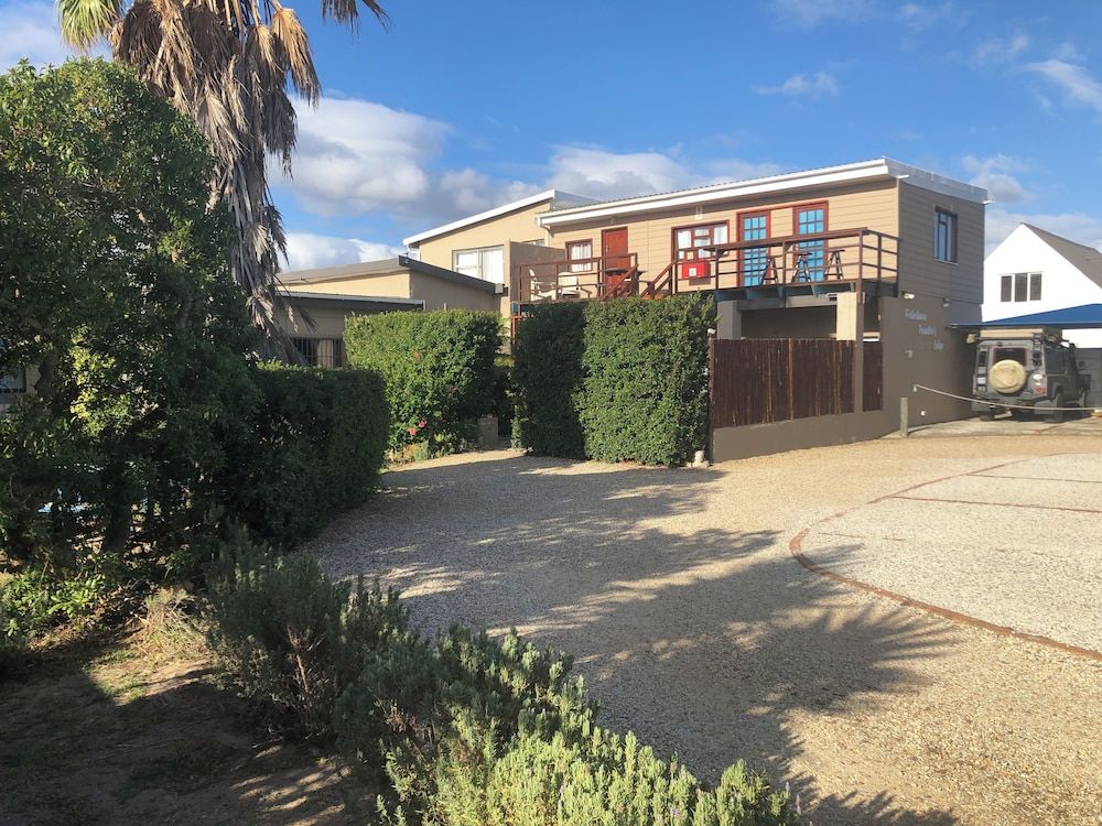 Fisherhaven Travellers Lodge 1