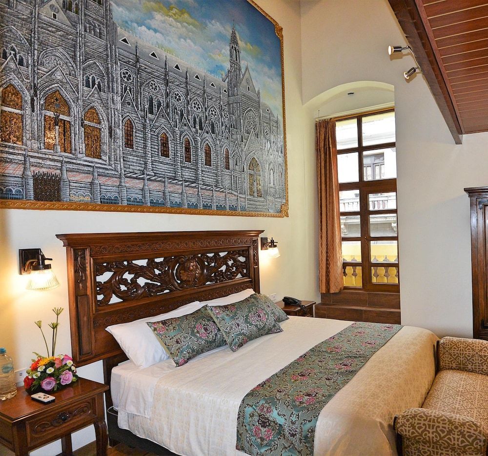 Hotel La Basílica Quito 1