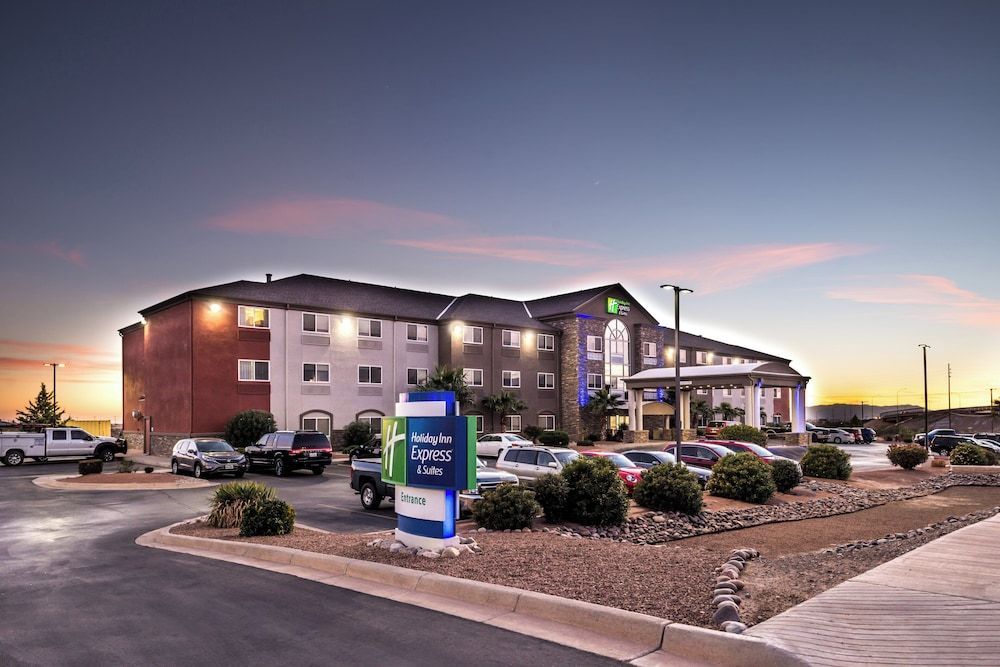 Holiday Inn Express & Suites ALAMOGORDO by IHG 1