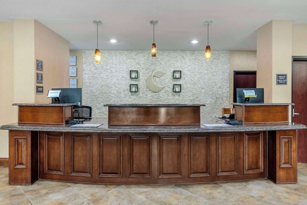 Comfort Inn & Suites Fort Worth - Fossil Creek 2