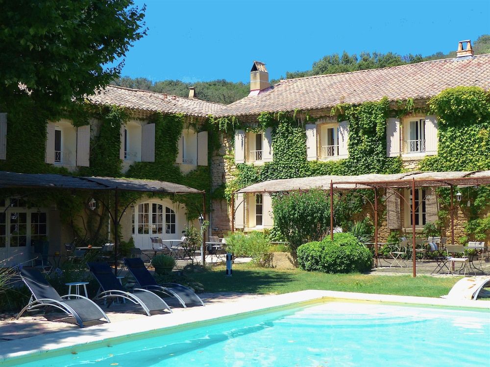 Logis Hôtel La Sommellerie 1