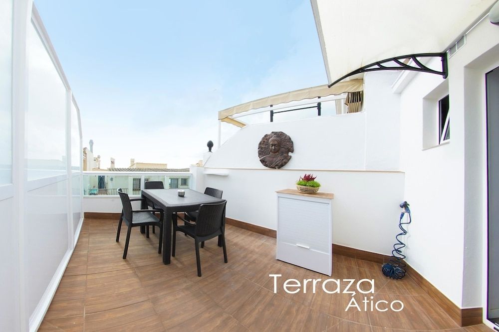 Apartamentos Playa 76 1