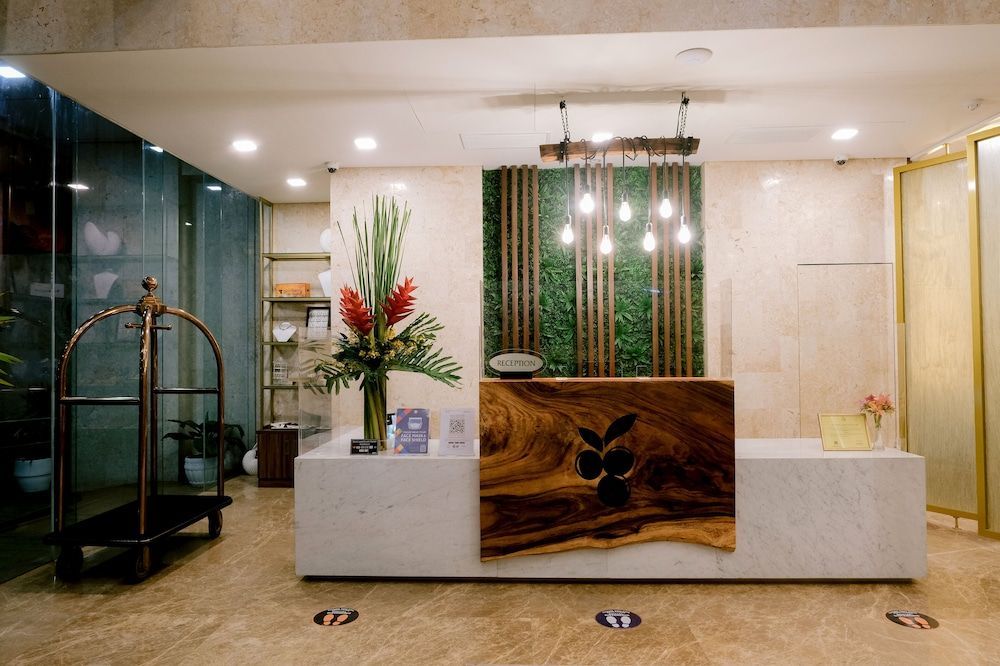 Goldberry Suites and Hotel Cebu 2