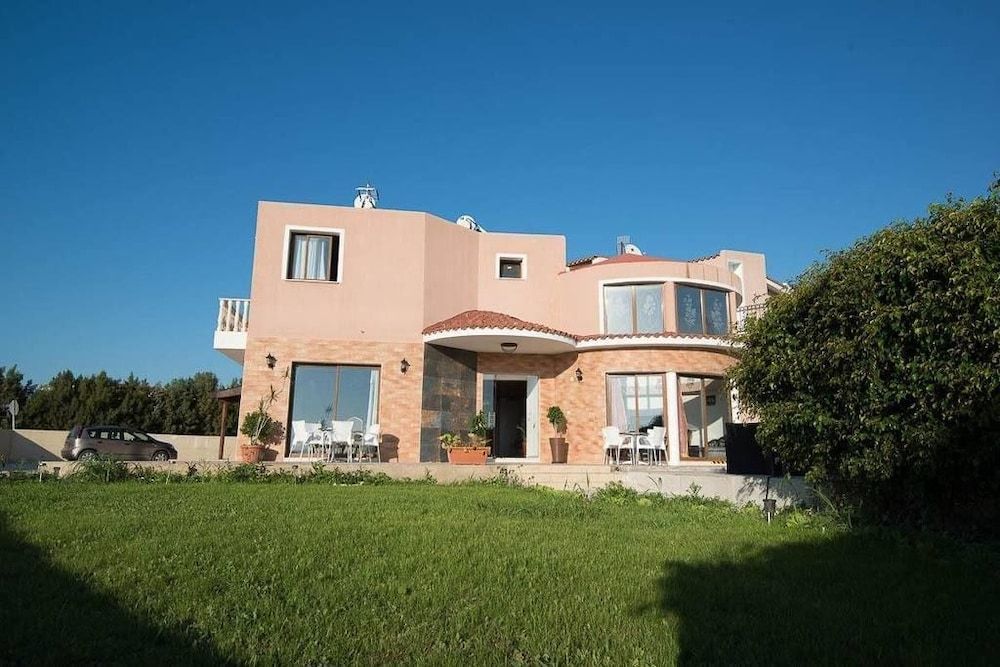 Bella Rosa hotel Cyprus 1